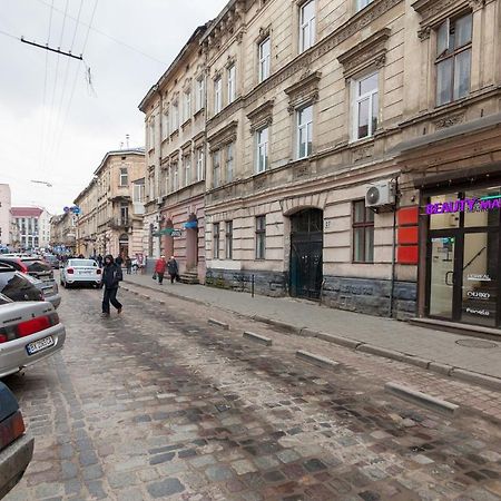 Leogrand Apartments Panteleimona Kulisha 27 Lviv Eksteriør billede