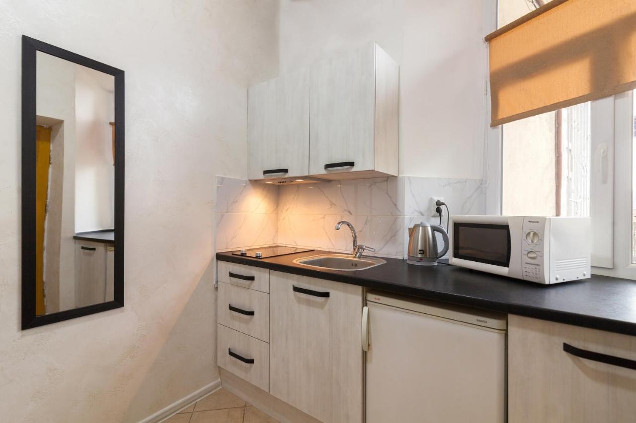 Leogrand Apartments Panteleimona Kulisha 27 Lviv Eksteriør billede